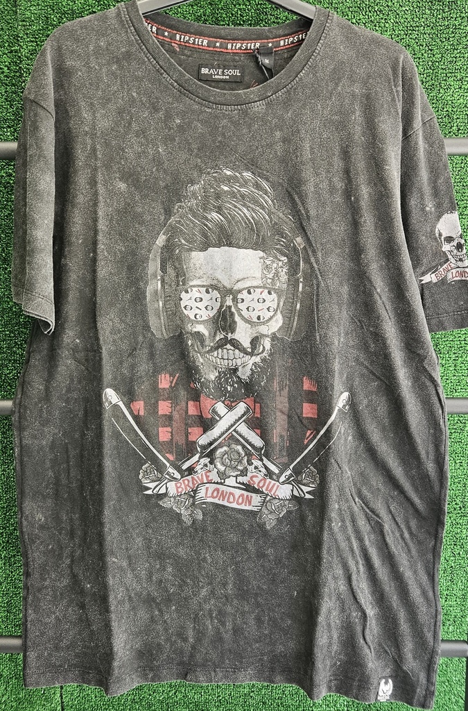 Camiseta Hombre M/C Negra Calavera Gafas Brave Soul